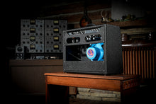 Load image into Gallery viewer, "Roswell" Deluxe Amplification 15 Watt Handwired Tube Amp